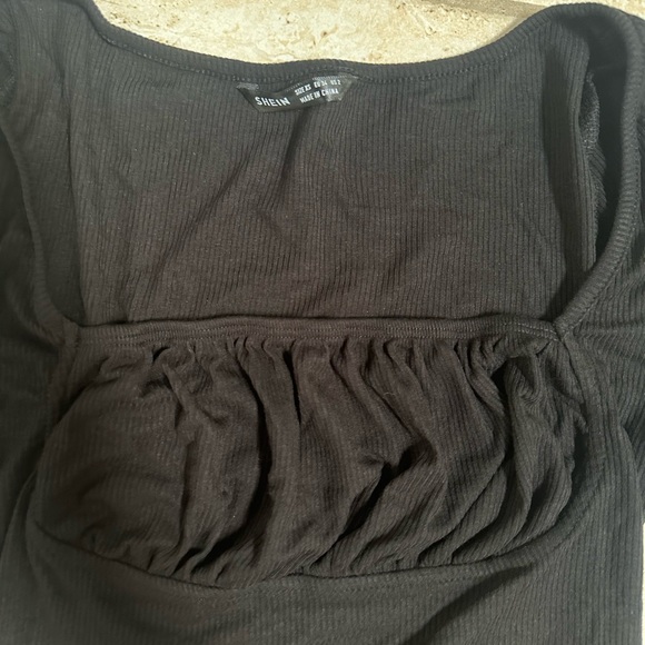 Women's ruched crop tees - Picture 9 of 9